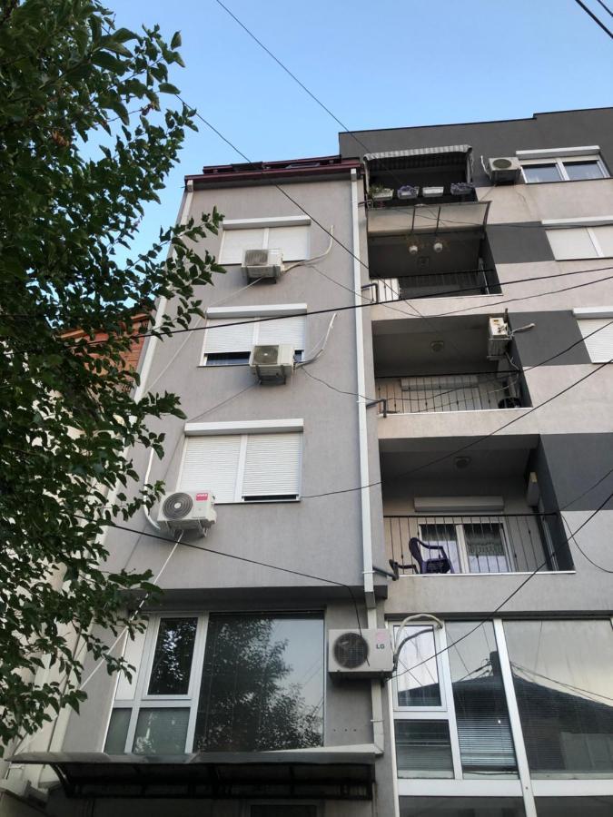 Rentster Apartamento Kumanovo Exterior foto